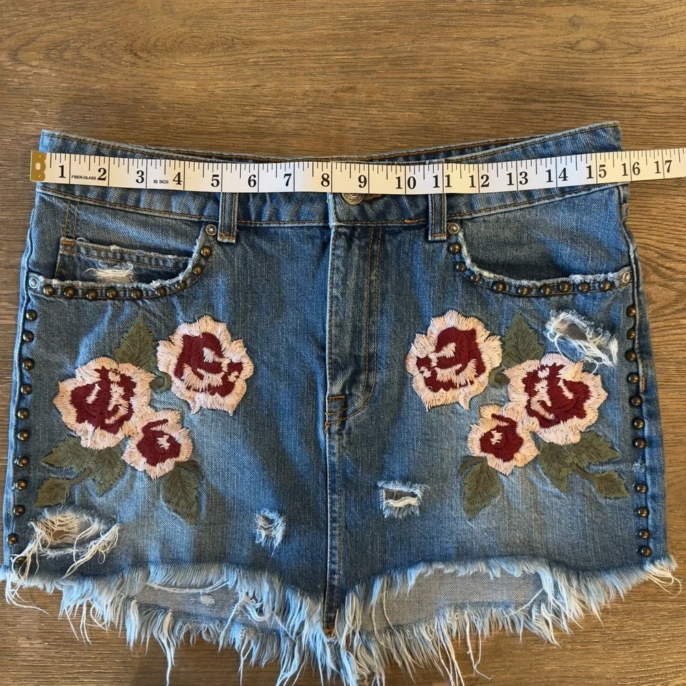 Free People Wild Rose Embroidered Studded Denim Jean Mini Skirt-Size 27-*Read*‎